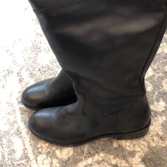 Italian Shoemakers Lara Knee-High Leather Boot - Picture 6 of 11